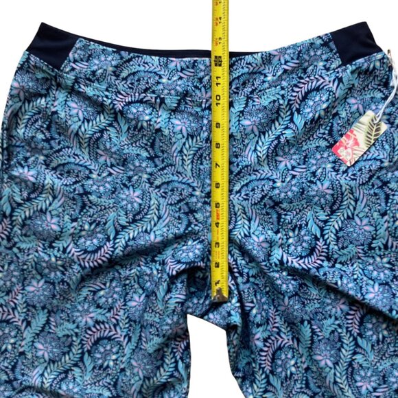 NWT Tommy Bahama Active Stretch Pull On Ankle Pants Womens Large Paisley Floral - Picture 6 of 13